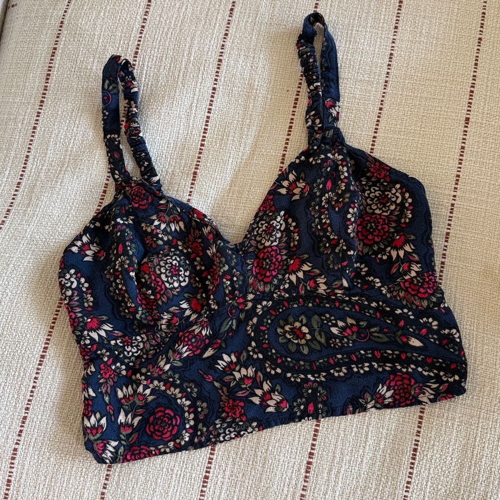 Floral Print Crop Top Hollister Size Medium In
